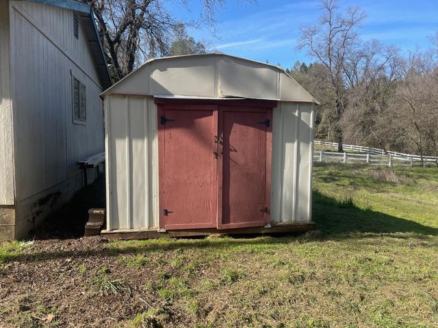 581 Haines Rd, Auburn, CA 95602