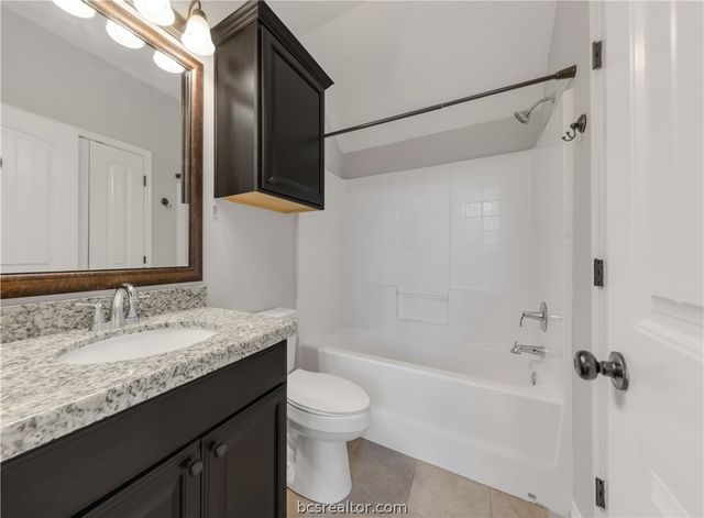 116 Tang Cake Drive, College Station, TX 77845