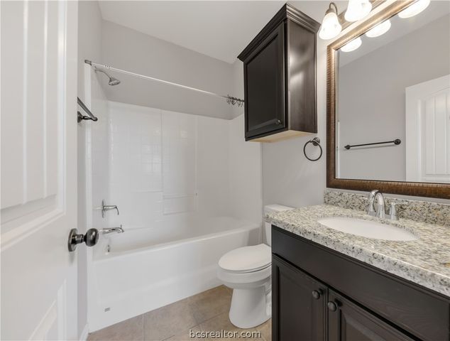 116 Tang Cake Drive, College Station, TX 77845