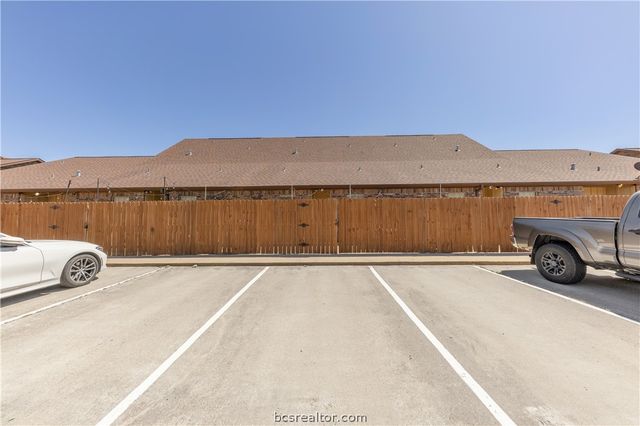 116 Tang Cake Drive, College Station, TX 77845