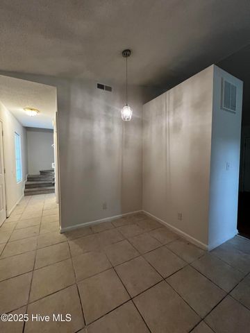 3720 Prices Lane, Wilmington, NC 28405