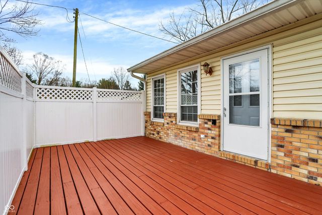 1578 Edgehill Road, Shelbyville, IN 46176