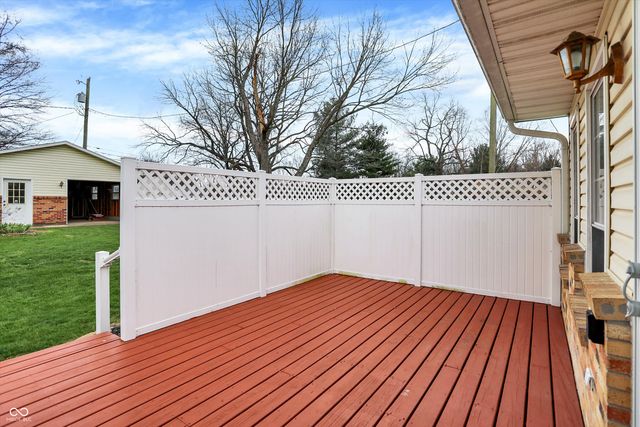 1578 Edgehill Road, Shelbyville, IN 46176