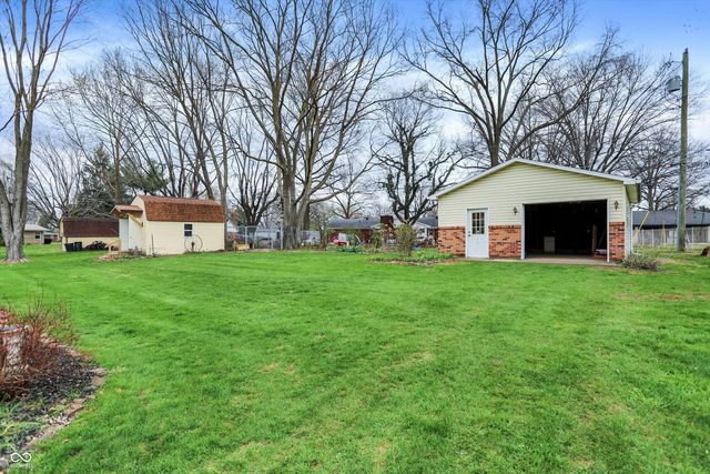 1578 Edgehill Road, Shelbyville, IN 46176