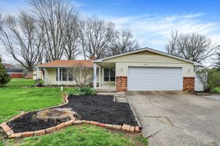 1578 Edgehill Road, Shelbyville, IN 46176