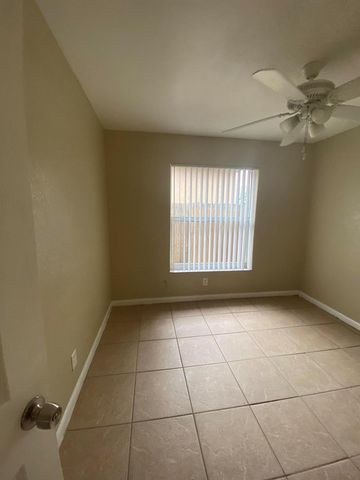 820 14th Street 2, West Palm Beach, FL 33401