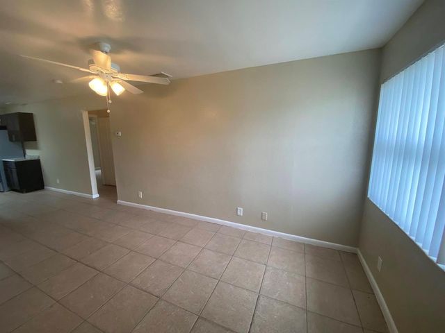 820 14th Street 2, West Palm Beach, FL 33401