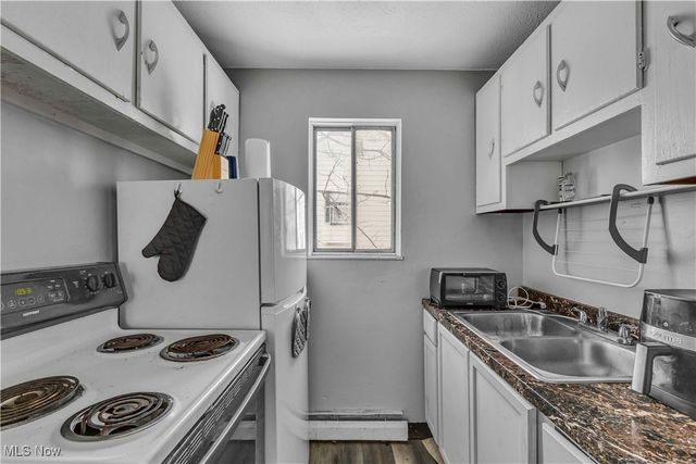 16703 Harvard Avenue, Cleveland, OH 44128