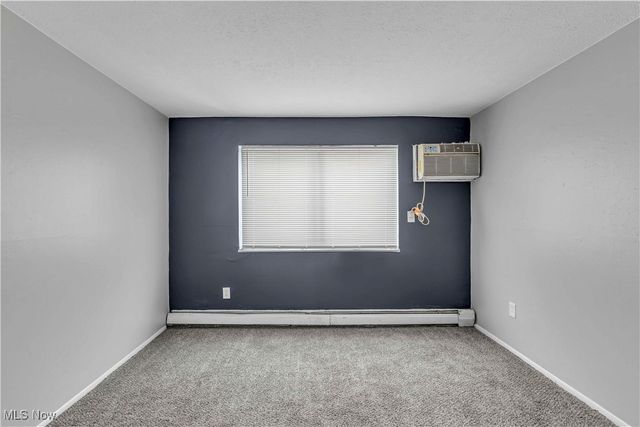 16703 Harvard Avenue, Cleveland, OH 44128