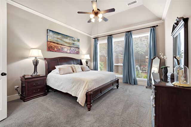 525 Adventurous Shield Drive, Lewisville, TX 75056