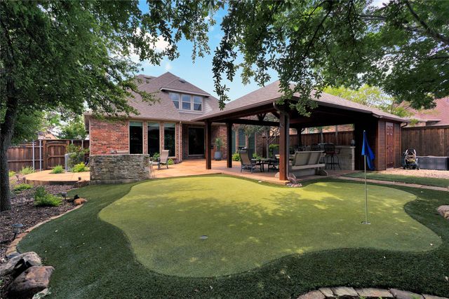 525 Adventurous Shield Drive, Lewisville, TX 75056
