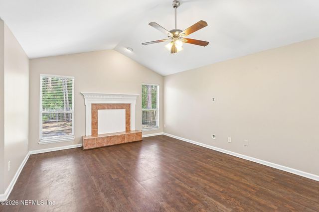 1667 HIGHLAND VIEW Court, Fleming Island, FL 32003