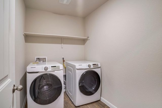 1007 Coolridge CT, Hutto, TX 78634