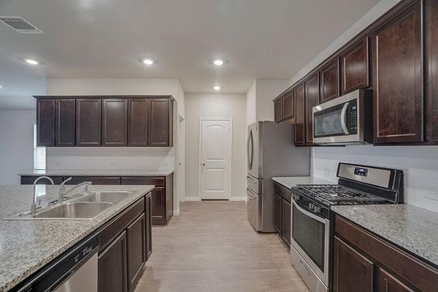 1007 Coolridge CT, Hutto, TX 78634
