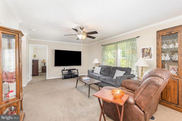 33101 JUNIPER LN, Locust Grove, VA 22508