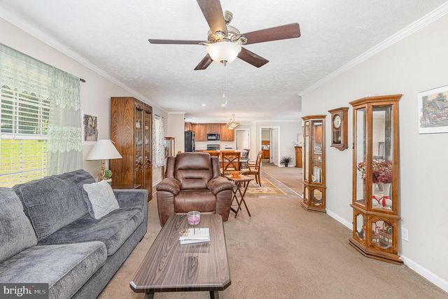 33101 JUNIPER LN, Locust Grove, VA 22508