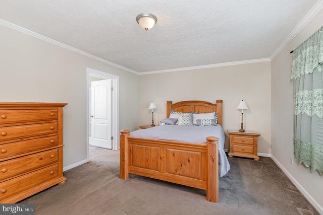 33101 JUNIPER LN, Locust Grove, VA 22508