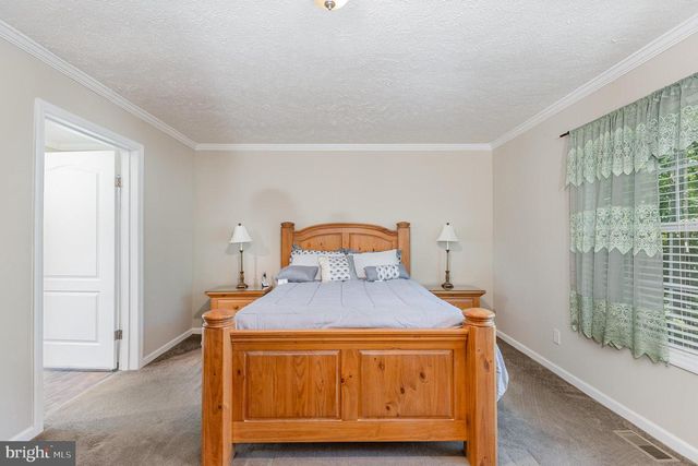 33101 JUNIPER LN, Locust Grove, VA 22508