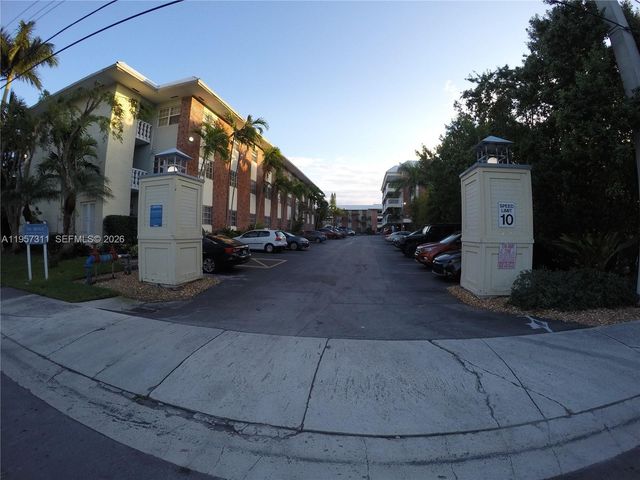 2424 SE 17th Cswy 110B, Fort Lauderdale, FL 33316