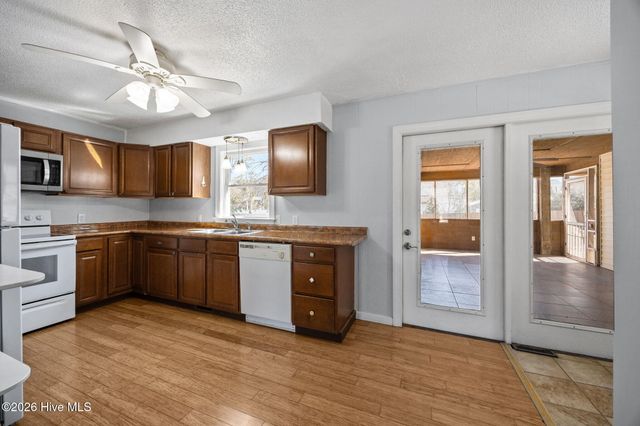 130 NW 25th Street, Oak Island, NC 28465