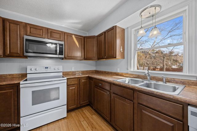 130 NW 25th Street, Oak Island, NC 28465