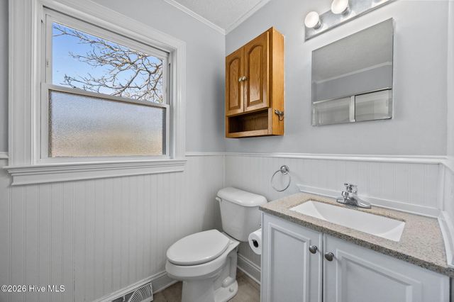 130 NW 25th Street, Oak Island, NC 28465