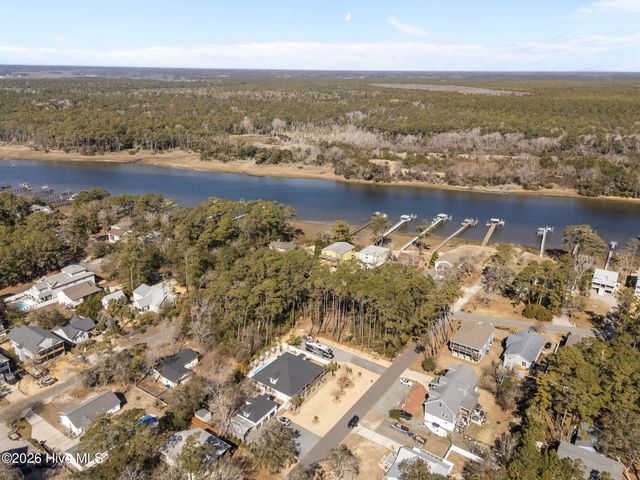 130 NW 25th Street, Oak Island, NC 28465