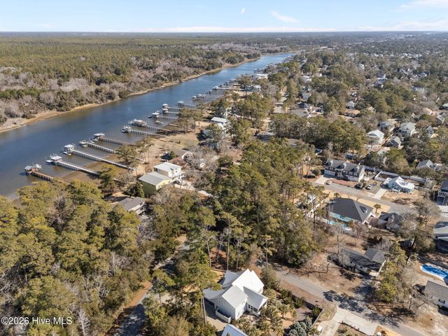 130 NW 25th Street, Oak Island, NC 28465