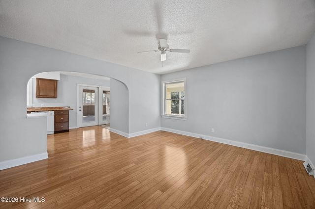 130 NW 25th Street, Oak Island, NC 28465