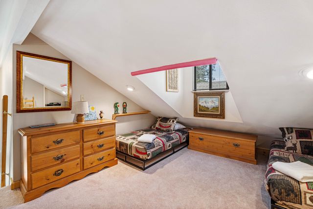 56856 Enterprise Drive # D3, Sunriver, OR 97707