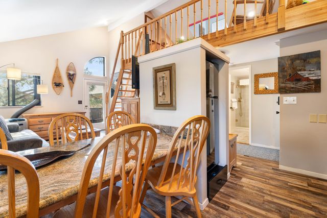 56856 Enterprise Drive # D3, Sunriver, OR 97707