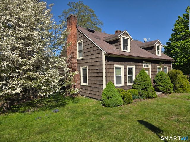 591 Rubber Avenue, Naugatuck, CT 06770