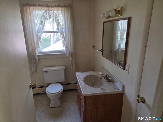 591 Rubber Avenue, Naugatuck, CT 06770