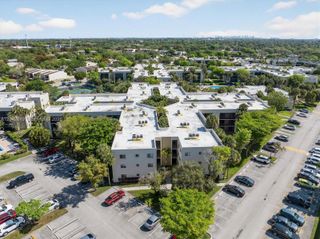 8065 SW 107th Ave 106, Miami, FL 33173