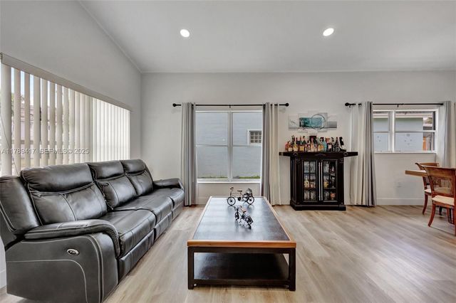 12113 SW 249th St, Homestead, FL 33032