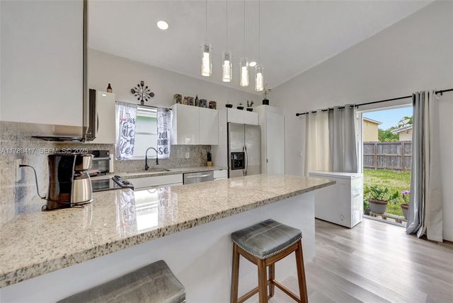 12113 SW 249th St, Homestead, FL 33032