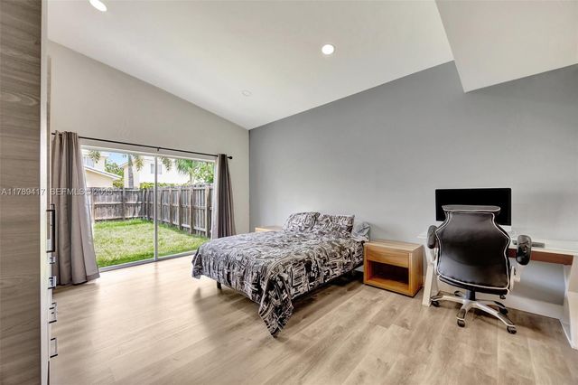 12113 SW 249th St, Homestead, FL 33032