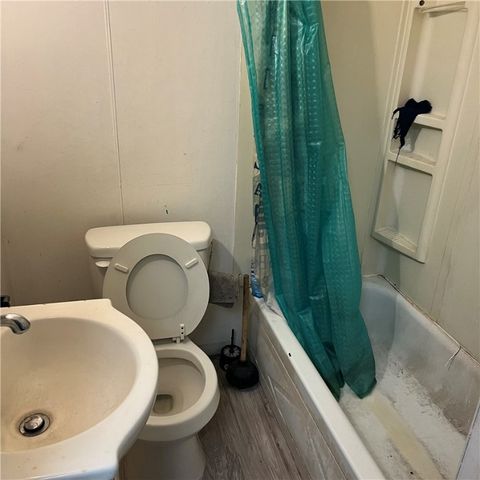 7367 Denniston Ave, Swissvale, PA 15218