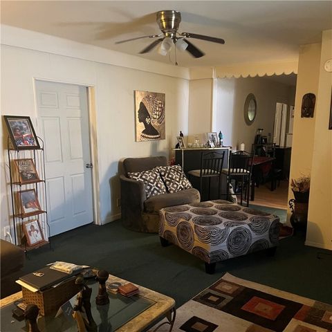 7367 Denniston Ave, Swissvale, PA 15218