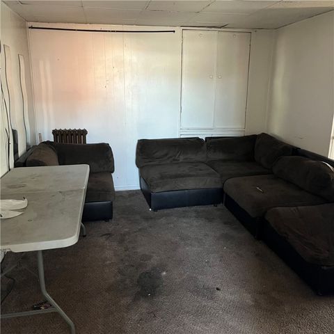 7367 Denniston Ave, Swissvale, PA 15218