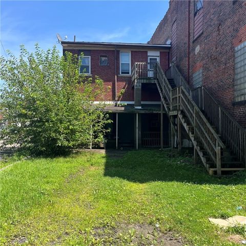 7367 Denniston Ave, Swissvale, PA 15218