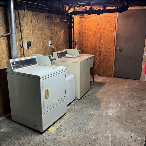 7367 Denniston Ave, Swissvale, PA 15218