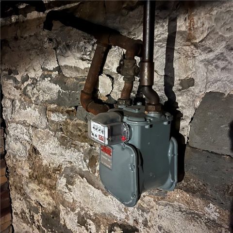 7367 Denniston Ave, Swissvale, PA 15218