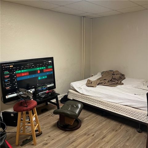 7367 Denniston Ave, Swissvale, PA 15218