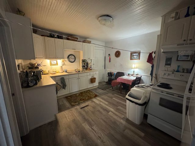 14 Stearns Court, Hinsdale, NH 03451