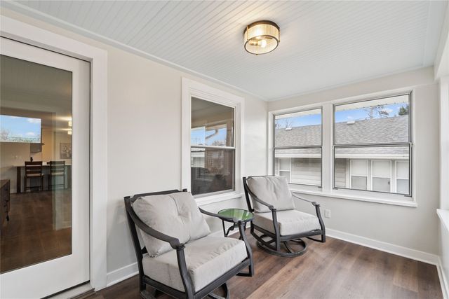 2819 Rollins Avenue, Des Moines, IA 50312