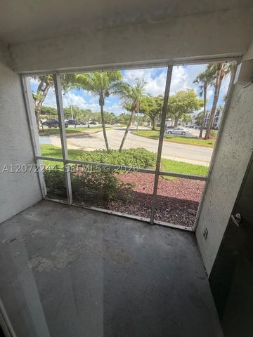 5612 Rock Island Rd 143, Tamarac, FL 33319