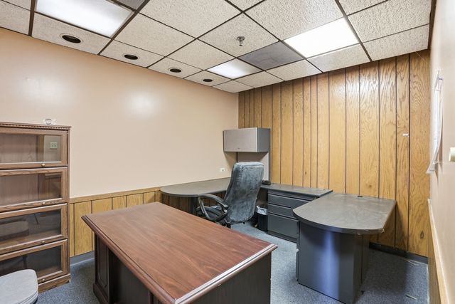 17710 Oak Park Avenue, Tinley Park, IL 60477