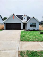 4947 Natchez Trace, Arcola, TX 77545