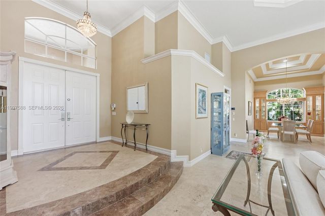 2442 Poinciana Ct, Weston, FL 33327